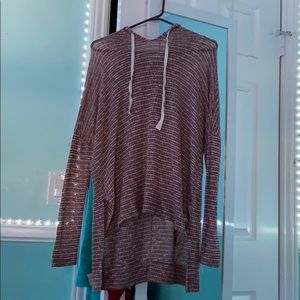 Light weight hooded blouse